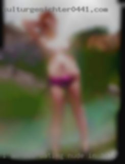 I am 5'10 dating nude in tall, 260lbs, 46dd.