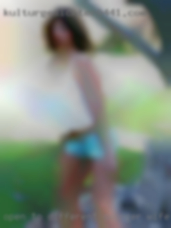 Open to different swinger wife experiences near El Paso.